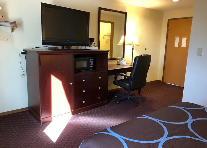 Super 8 By Wyndham Lewiston