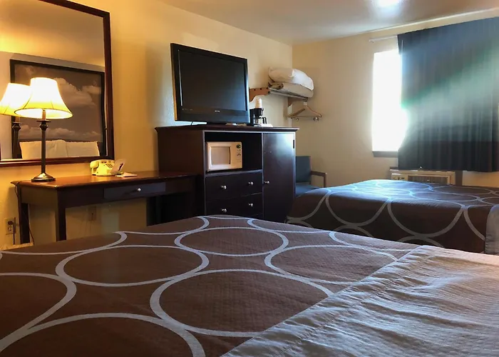 Super 8 By Wyndham Lewiston