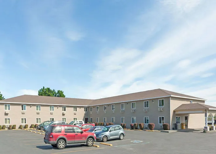 Super 8 By Wyndham Lewiston