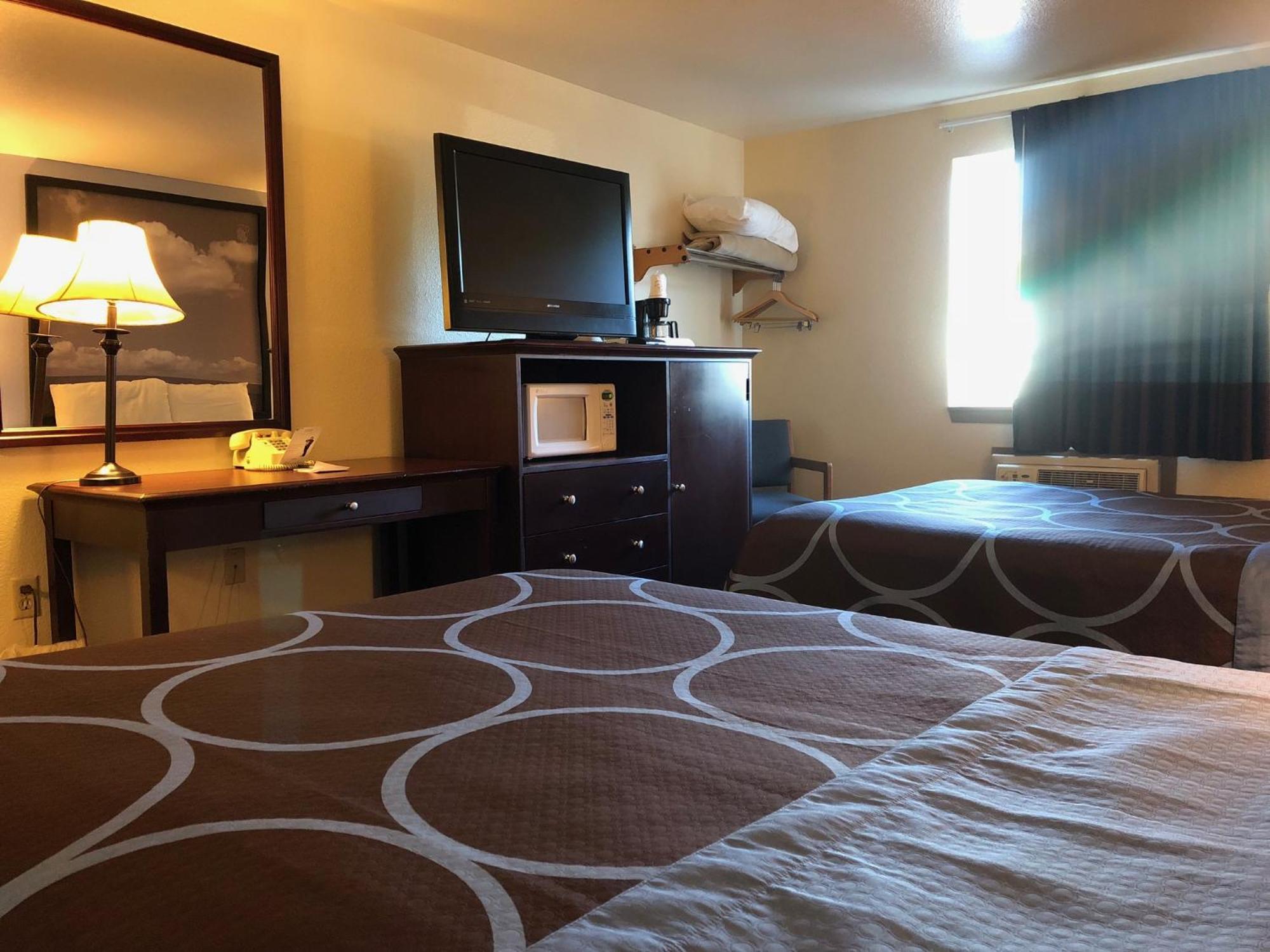 Super 8 By Wyndham